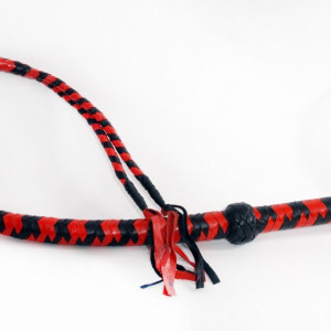 latigo largo rojo y negro cuero trenzado